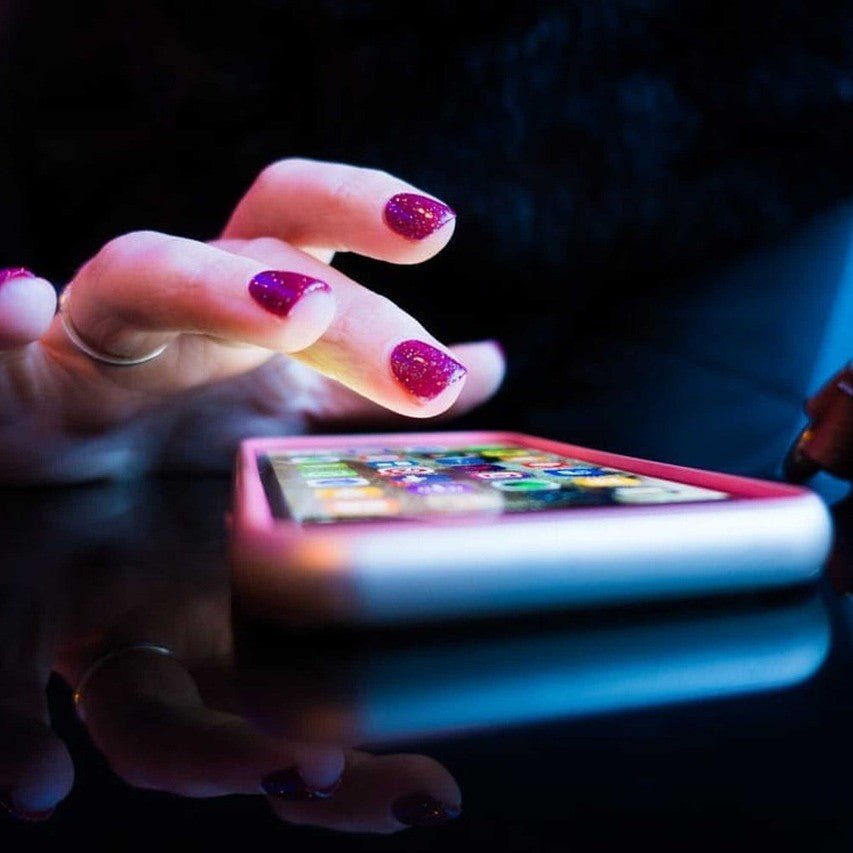 Hoe schoon is jouw scherm eigenlijk? Tips voor telefoon en tablet - Stellazzurro