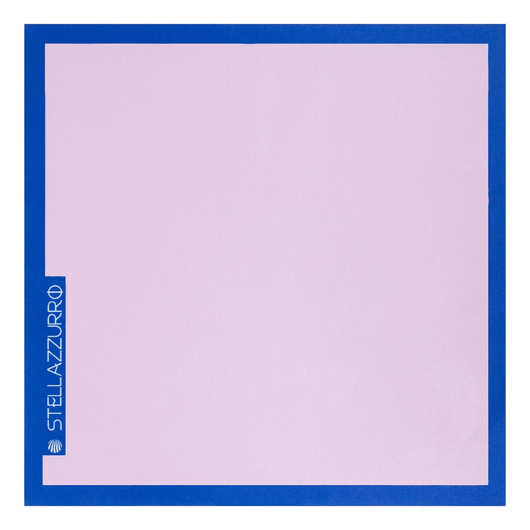 Stellazzurro Rosa microvezeldoek met kleurrijk ontwerp voor grondige reiniging van brillen, tablets, sieraden en schermen." "Colorful-designed Stellazzurro Rosa microfiber cloth for effective cleaning of eyewear, tablets, jewelry, and various screens."
